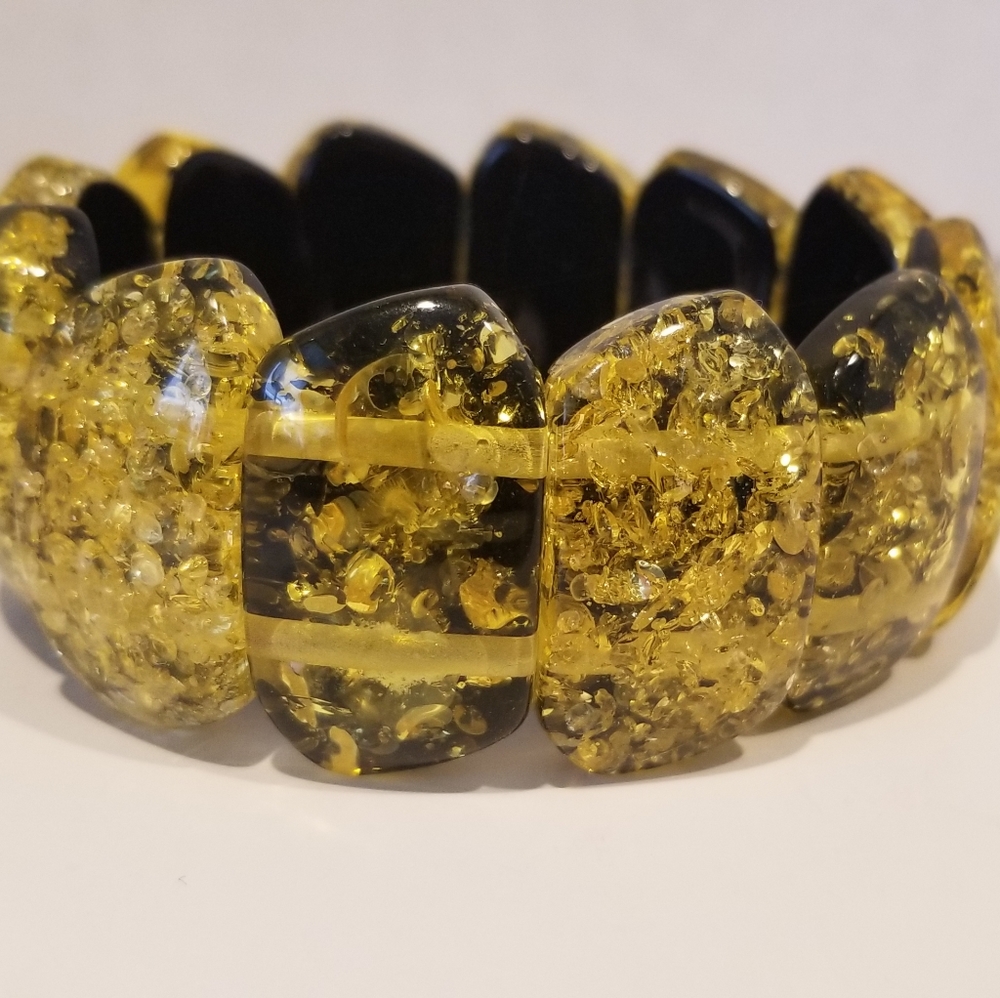 Vintage 50s Yellow Green Confetti Sparkle Lucite Stretch Bracelet
